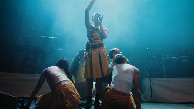 Miss Me Too (Live from Roundhouse)
