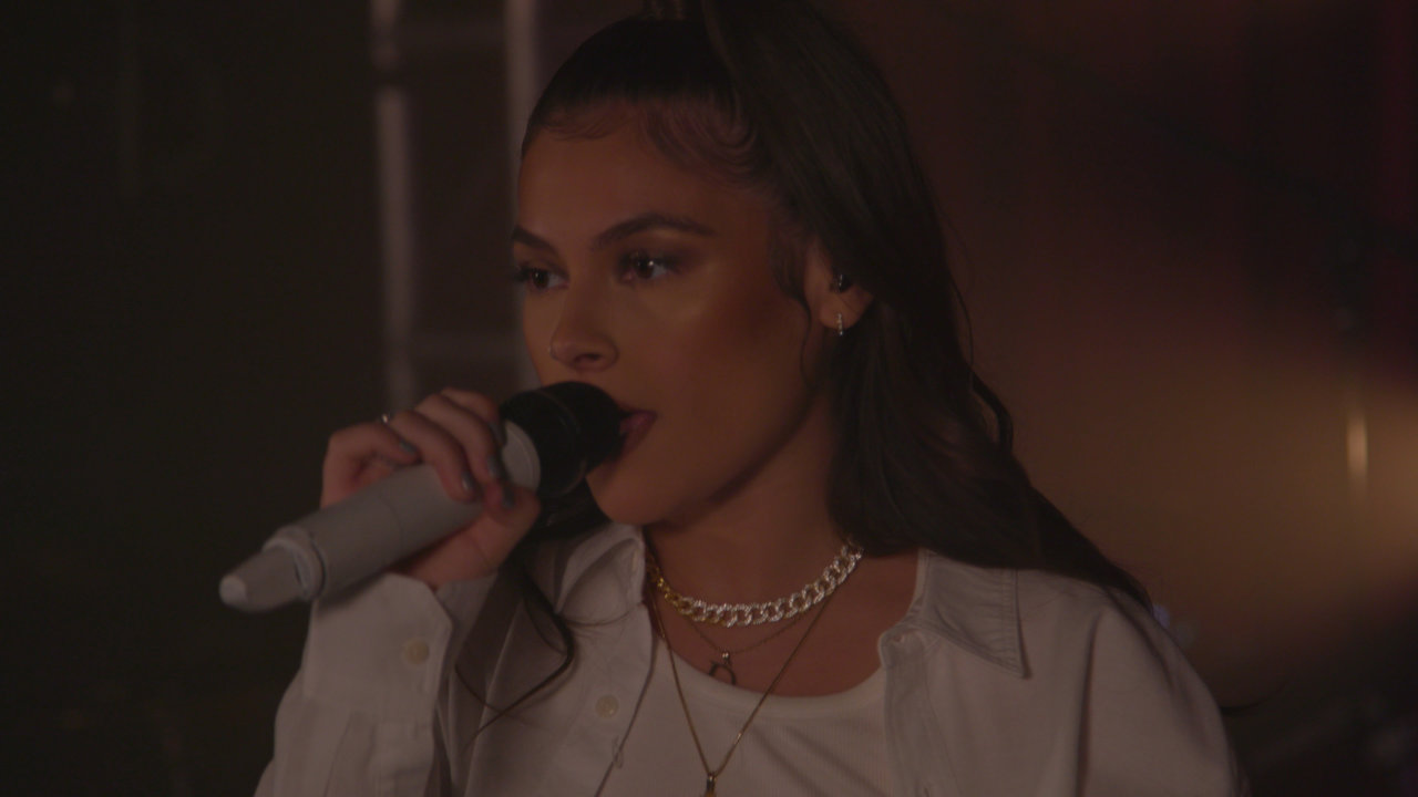 What I Like (Official Live Performance)