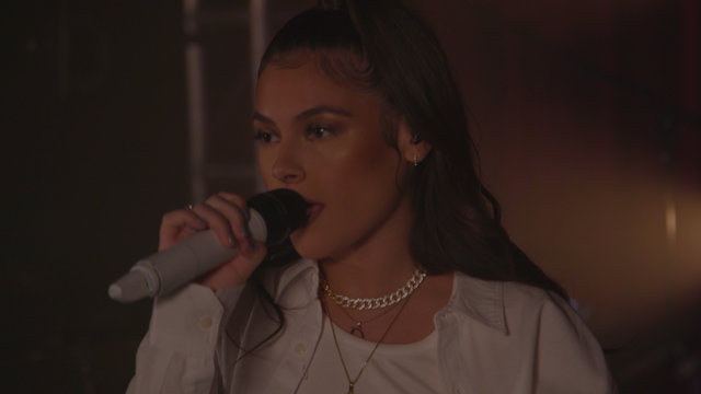 What I Like (Official Live Performance)