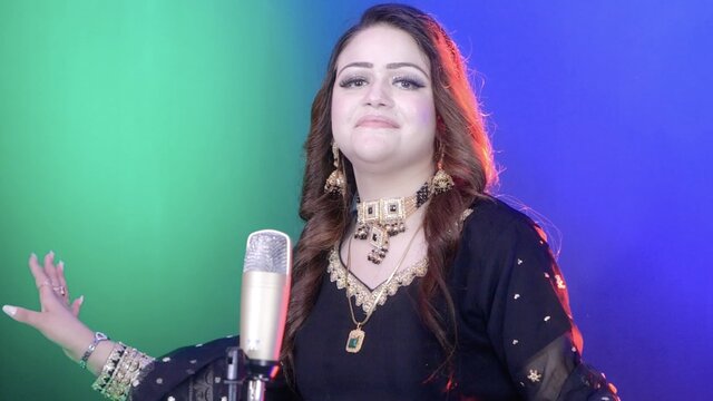 Mata Ye Khandali Di