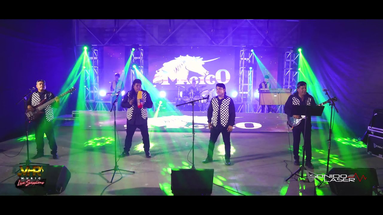 Ando Navegando (En Vivo)