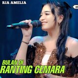 BULAN DI RANTING CEMARA