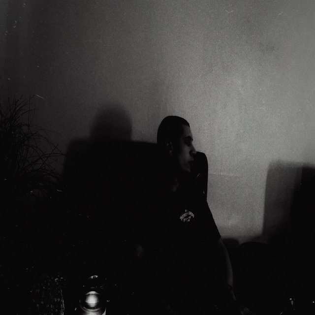 Nothin' Free (feat. Isaiah Deshon)