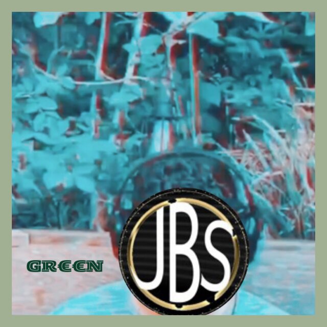 GR€€N