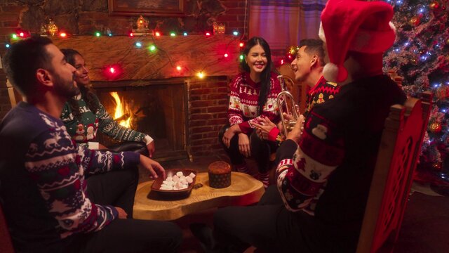 Ven a Mi Casa Esta Navidad