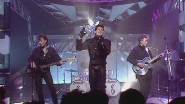 Through The Barricades (Top Of The Pops 1986)