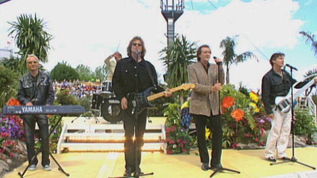 Wachgekuesst (ZDF-Fernsehgarten 26.05.2002) (VOD)