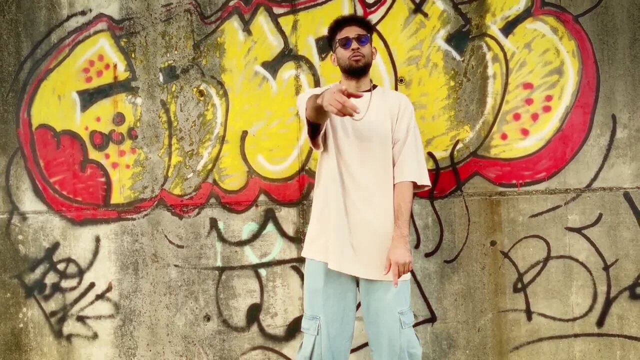 Siempre Estas Ahi (feat. Abner Bido)
