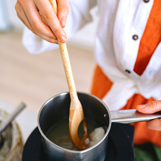Vintage Ambiance for Fresh Cooking at Home