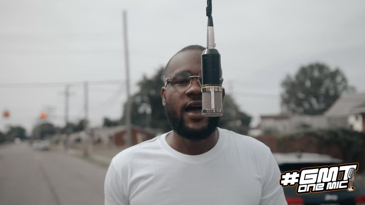 "One Mic" (Scheming)