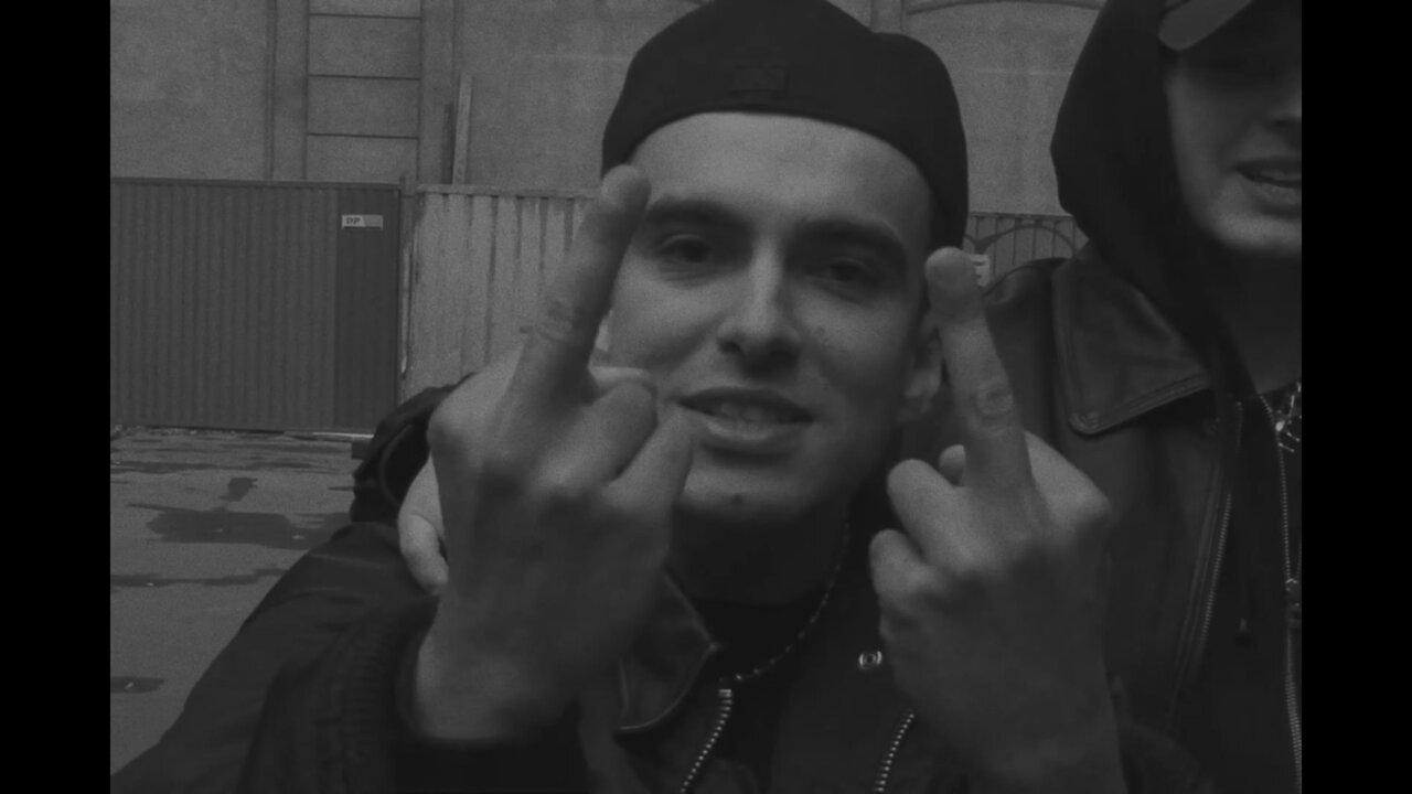 VV (Official Video)