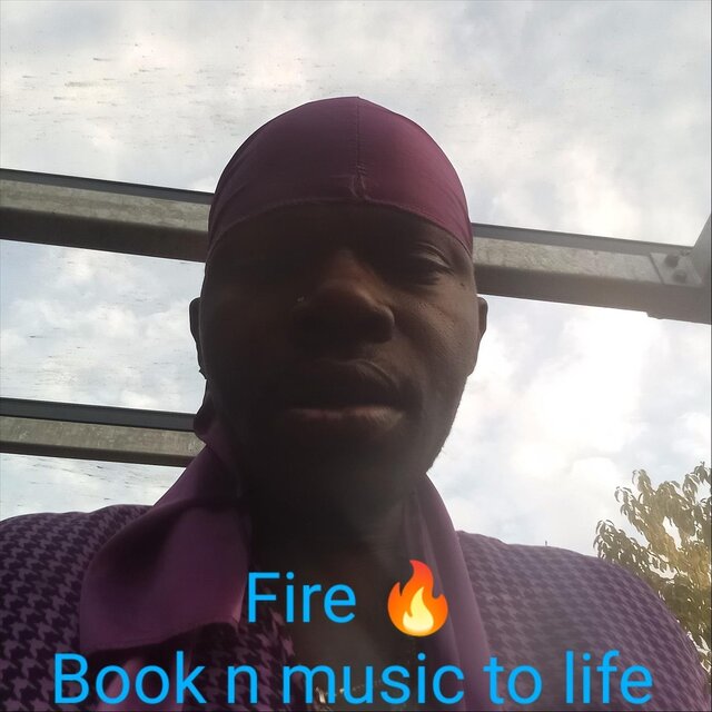 Book n Music2life