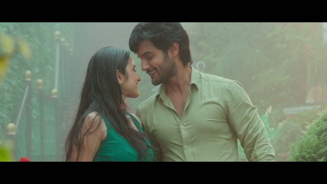 Gaaju Bomma Teeruna (From "Atithi Devobhava")