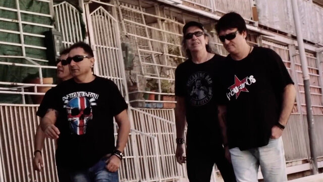 En Mi Barrio