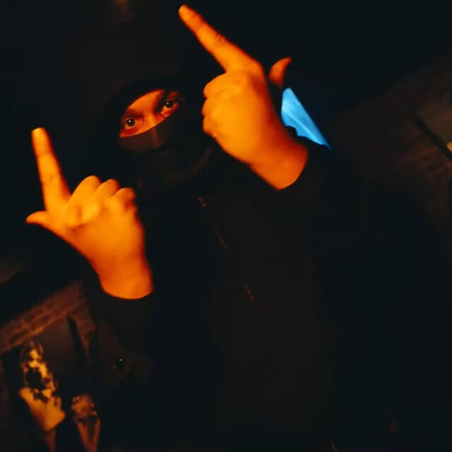 Creep Up (feat. Yavi DG & Goon Glizz)