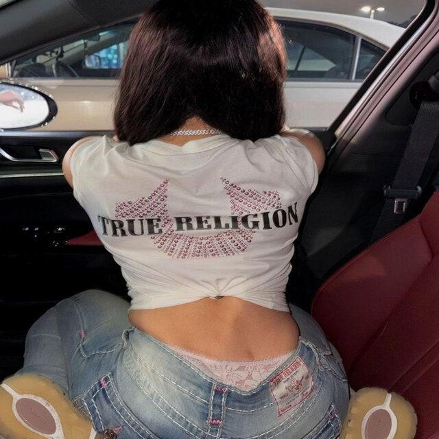 Mil Mujeres