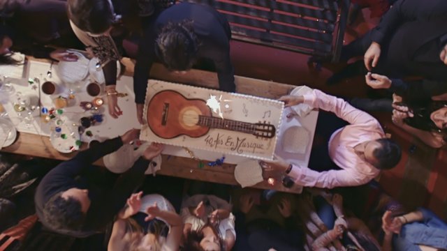 Plus près des étoiles (Clip officiel)