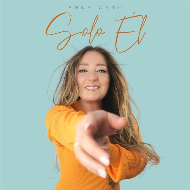 Solo Él