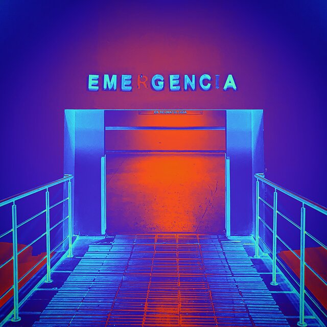 A la M
