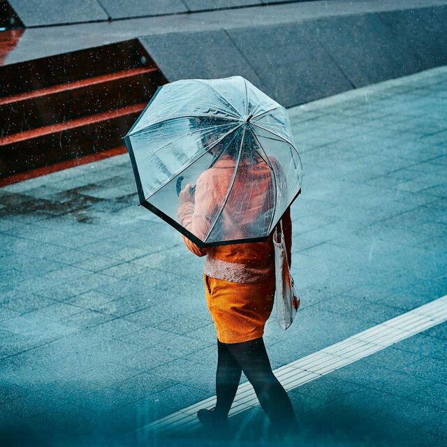 It's raining now