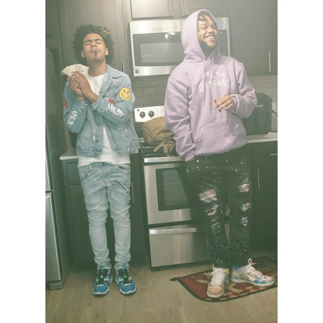 Light it (feat. A1lumark)