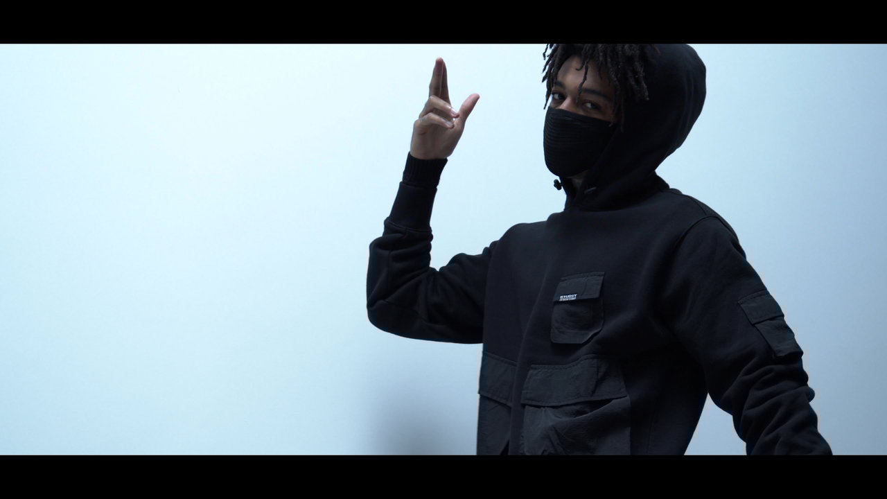 C. V FREESTYLE.