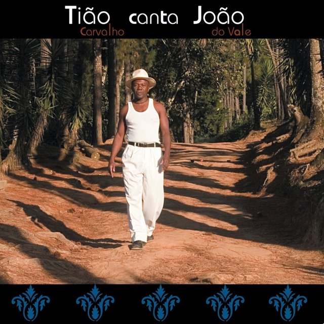 Tião Carvalho Canta João do Vale