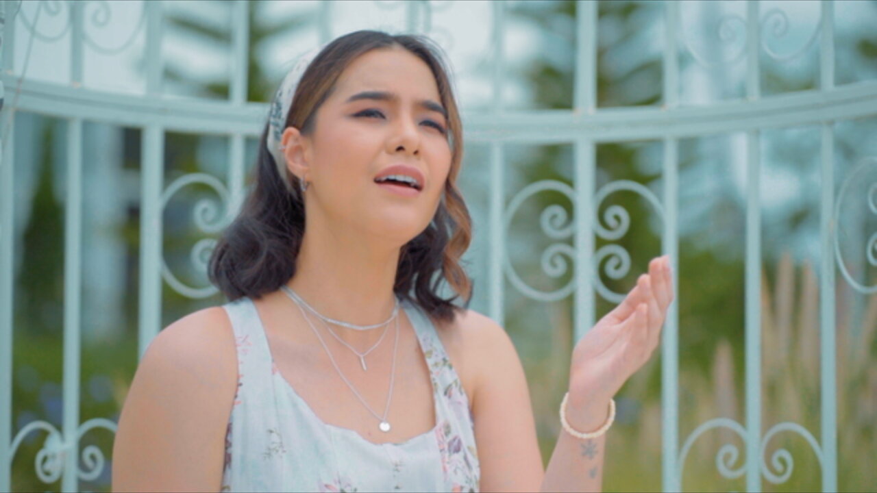 สมน้ำหน้าเจ้าของ