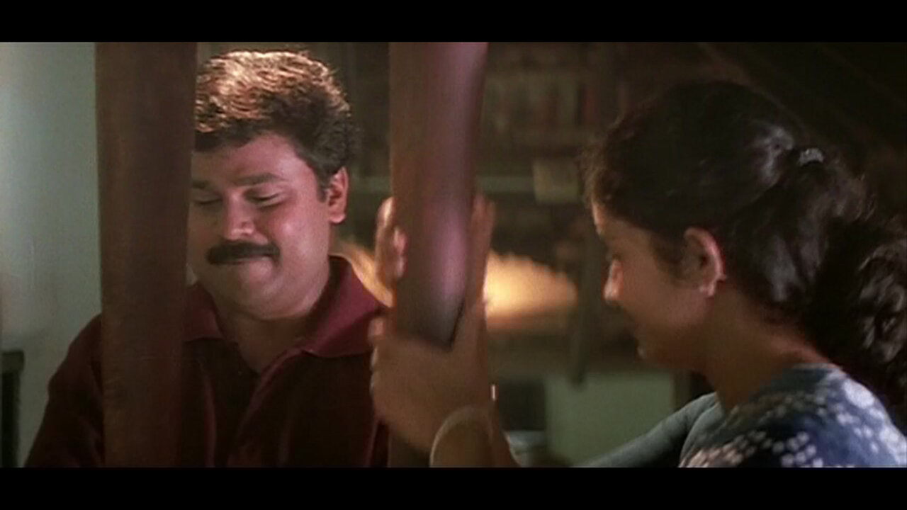 Dheem Thananana (From "Soothradharan")