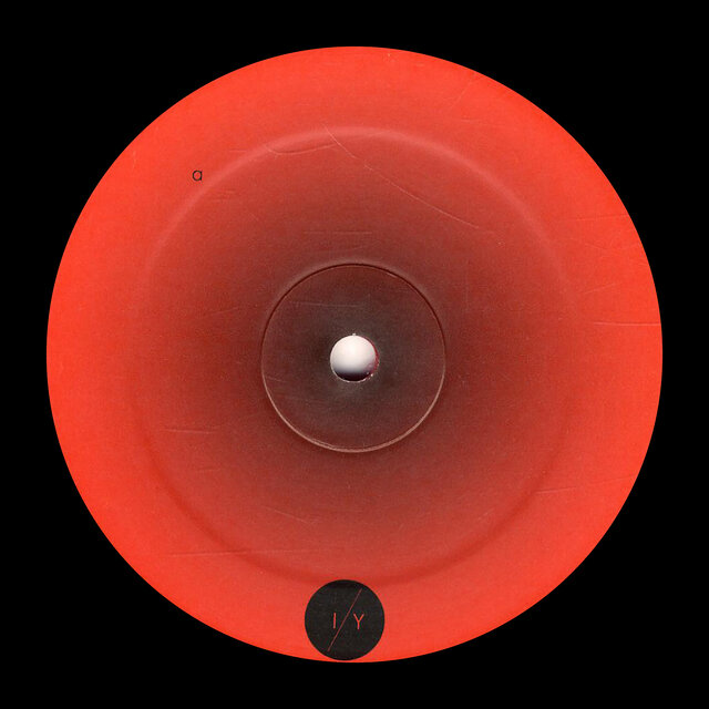 I/Y 002