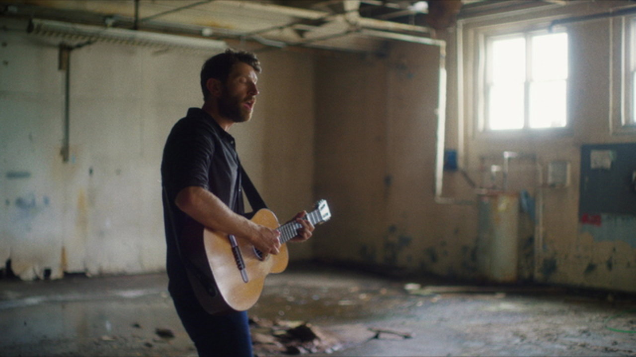 Good Day (Paris Acoustic Sessions)
