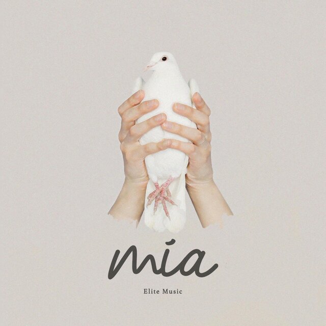 Mía