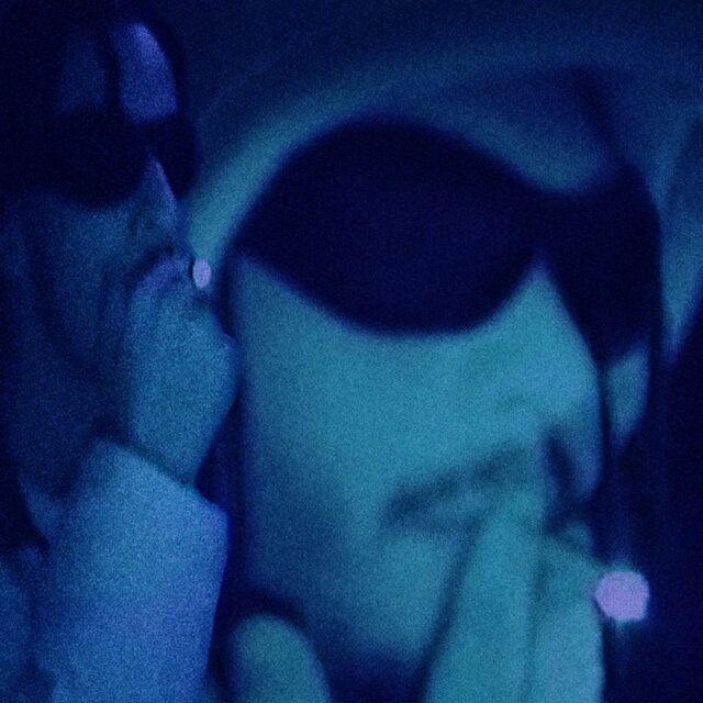 Tillbaks