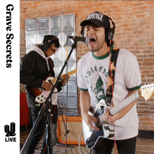 Grave Secrets on Unquiet Live