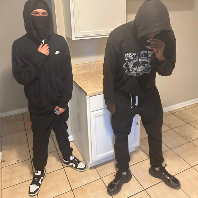 Issue (feat. Lajohnny)