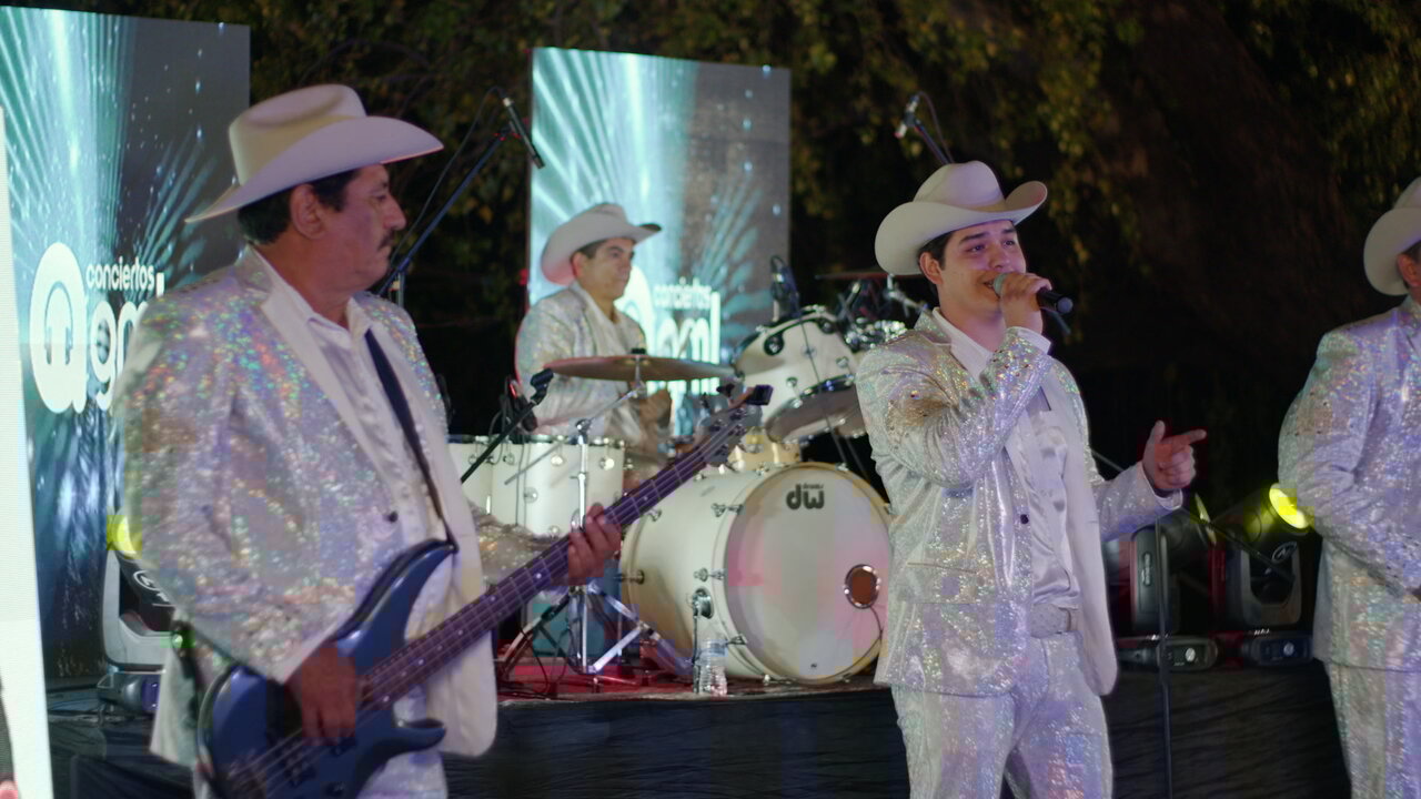 Las Víboras Venenosas (En Vivo)