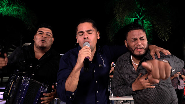 Popurrí Arrollador (En Vivo)