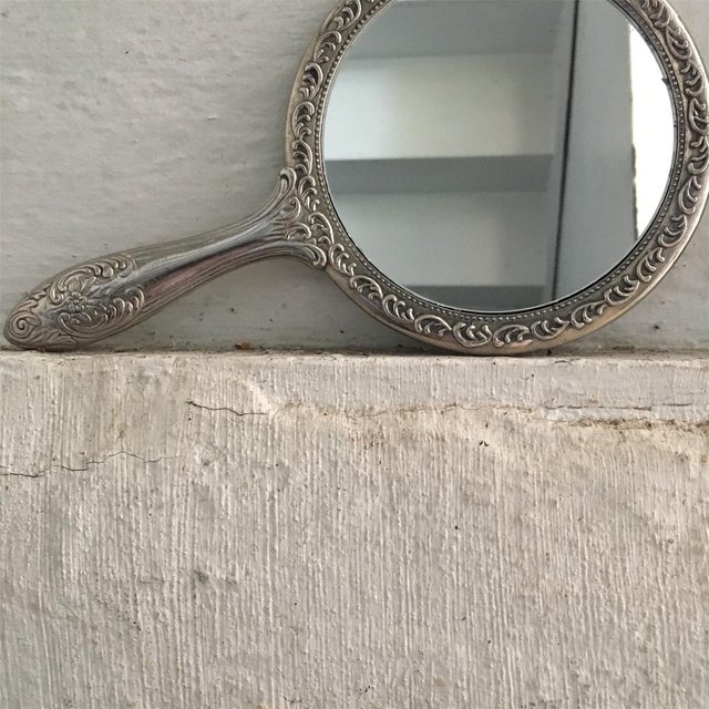Hand Mirror