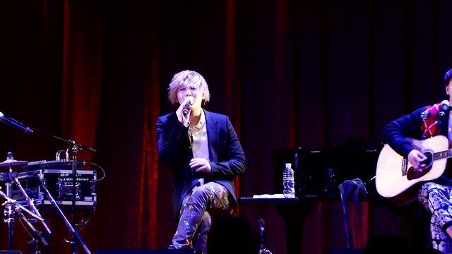 Beautiful World (Live-2013 Special Event -You Are My Life-@AMLUX TOKYO, Tokyo)