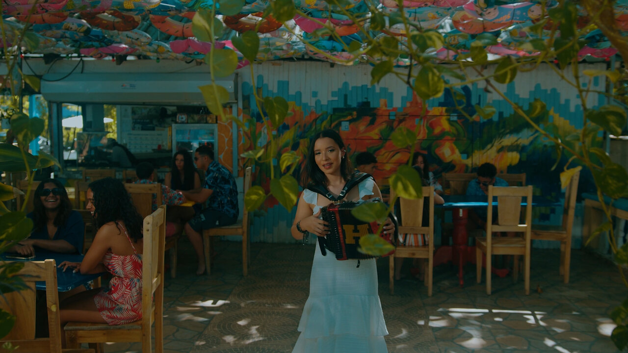 Solo Esta Noche (Official Music Video)