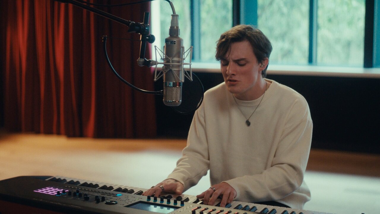 Love Me For Another Day (Live from Los Angeles)