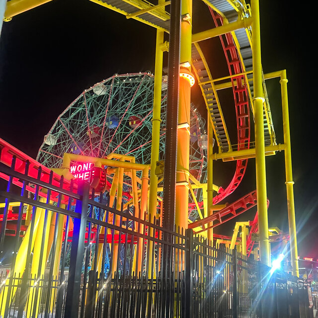 Wonder Wheel