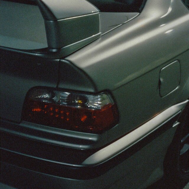VUELT4