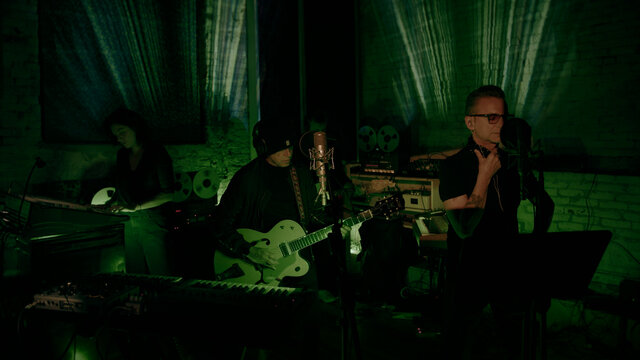 My Favourite Stranger (Vinegar Hill Sessions)