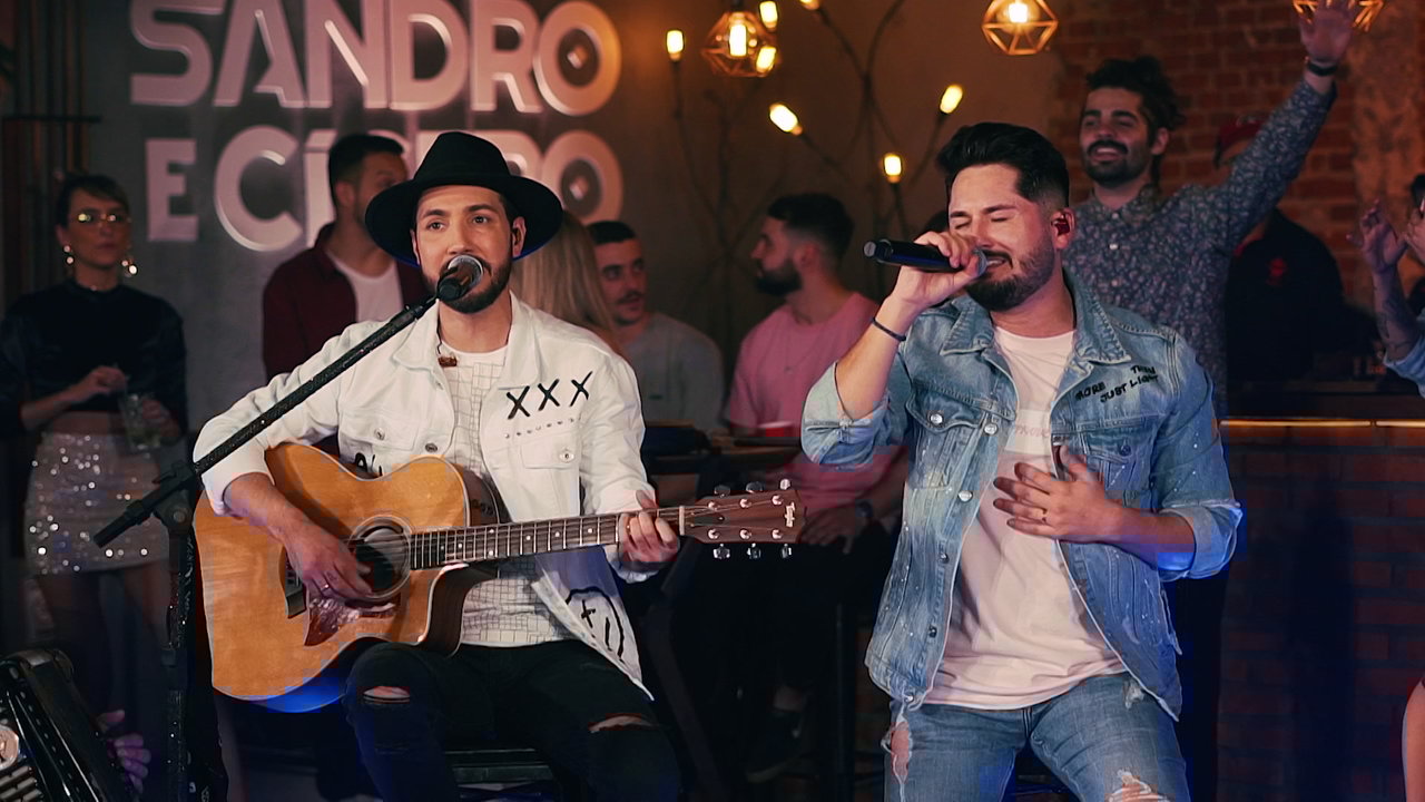 Cheiro de Shampoo / Toque de Mágica (Ao Vivo)