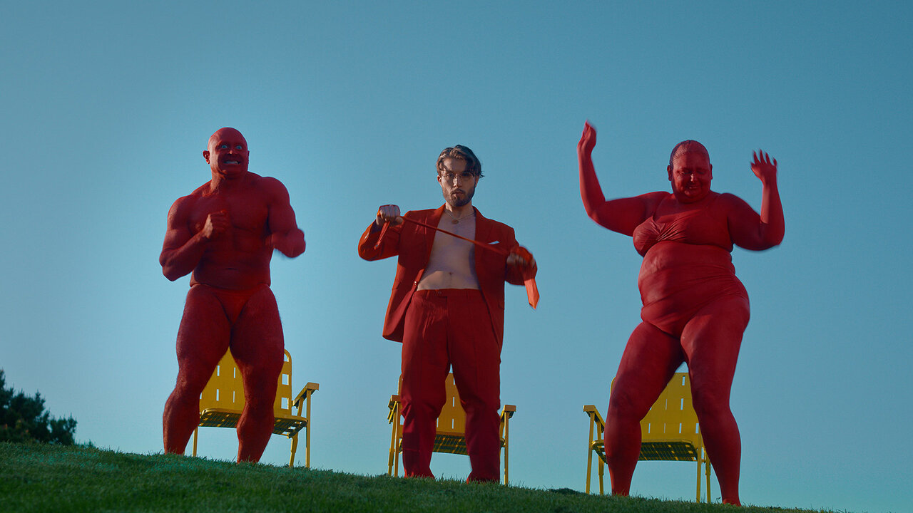 boom (Official Video)