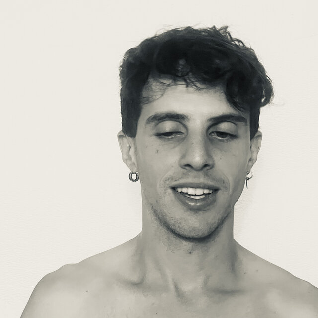 Menos Emo