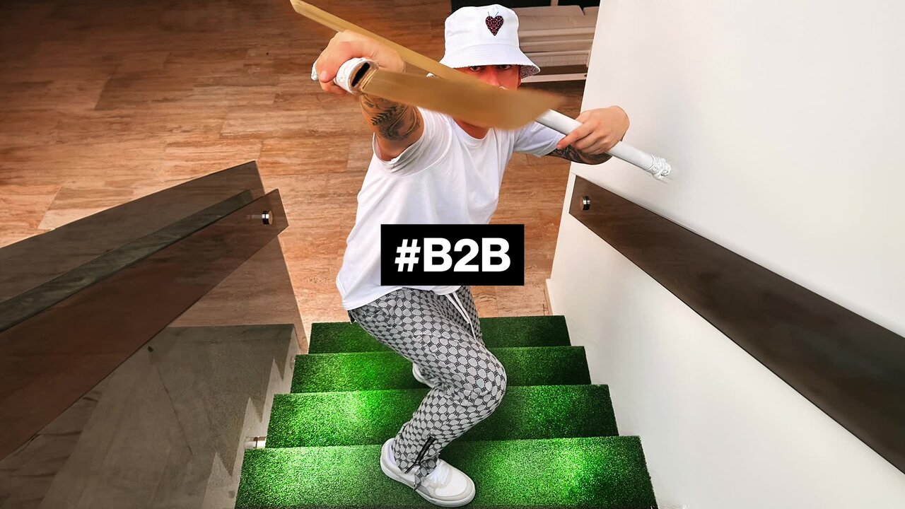 #B2B