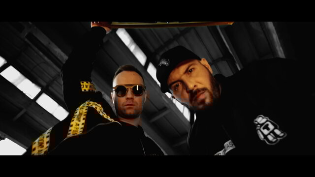 Monochrom (Official Video)