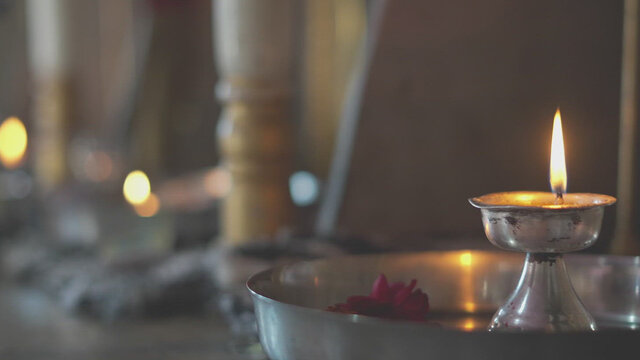 Mannu Dharyu Kom Kare Akhatma